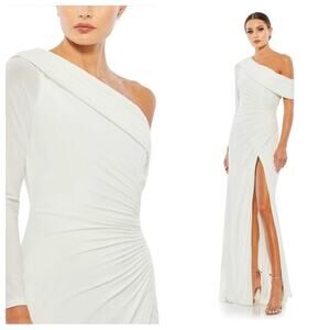 NWT IEENA for MAC DUGGAL White Ruched Jersey Drop Shoulder Fold Over Gown Women
